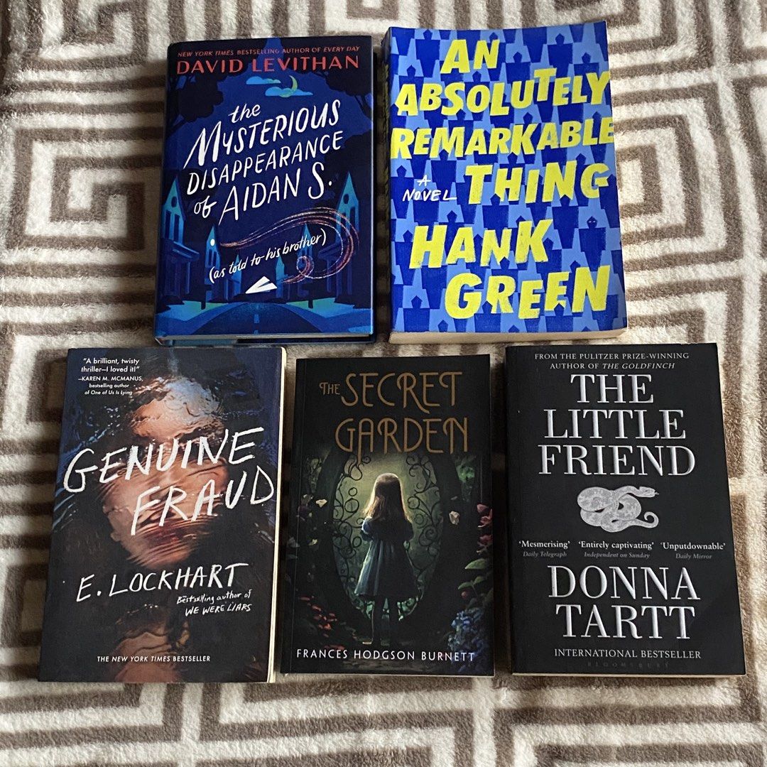 Book Bundle 3 (Set of 5) (Category: Storybooks) located in Tagbilaran City. Submitted by rianena (Listing ID 1471365344, Image 1). Description: take all for 1,000php or each @250php.