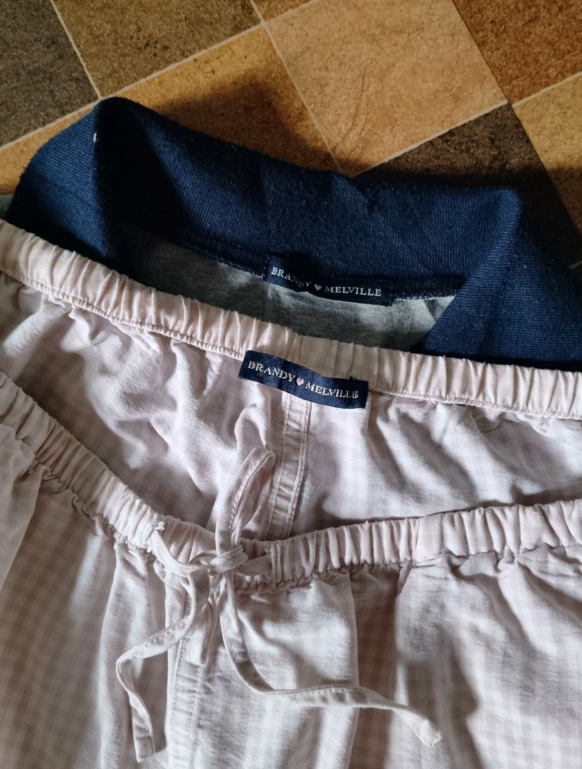 brandy milvelle (Category: Other Bottoms) located in Quezon City. Submitted by shesann (Listing ID 1471307803, Image 3). Description: sold aspack 350+sf.