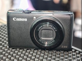 （分類：）位於 。 由 camsquare 提交（商品編號 1467399881，圖片 1）。簡介： 。