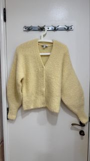 (Category: ) located in . Submitted by stylealways (Listing ID 1471380550, Image 1). Description: .