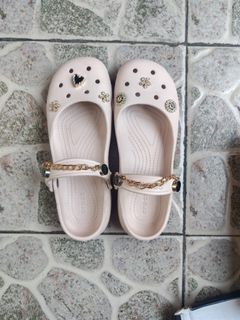 (Category: ) located in . Submitted by valentinekiwi (Listing ID 1471324658, Image 1). Description: .