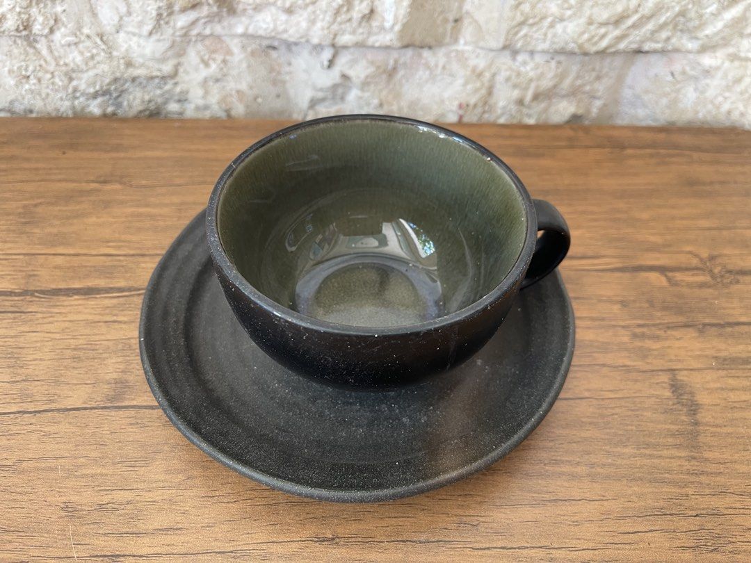 cup & saucer stoneware (Category: Coffee & Tea Tableware) located in San Fernando. Submitted by dntjapansurpluselyu (Listing ID 1471300486, Image 2). Description: .