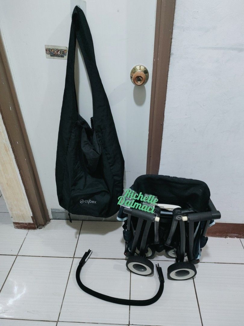 Cybex libelle stroller cabin approved lightweight and compact (Category: Strollers) located in Manila. Submitted by rarequeen.22 (Listing ID 1471403171, Image 1). Description: For sale❗ CYBEX LIBELLE with front bar and bag compact lightweight travel stroller same as GB pockit all city preloved CABIN APPROVED✈️ With extendable legrest Open for pickup Open for VC Jnt sa malayo Loc🏠 pk2 General trias Cavite.