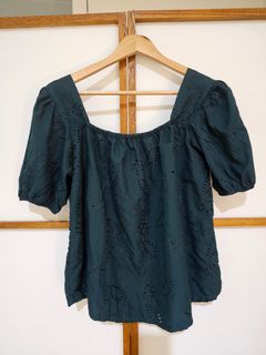 (Category: ) located in . Submitted by moanascloset (Listing ID 1471310509, Image 1). Description: .