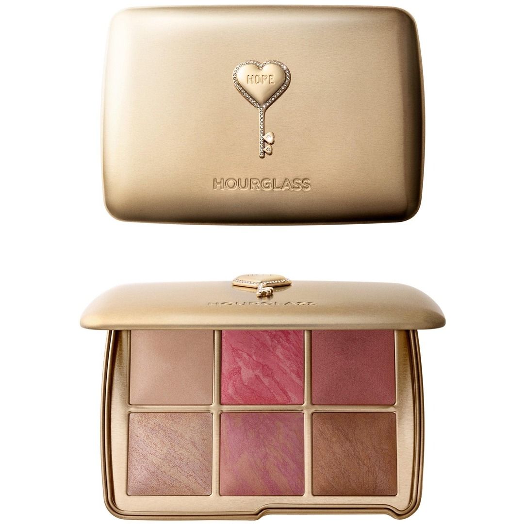 Hourglass Ambient Lighting Edit Unlocked Face Palette (Category: Makeup) located in Quezon City. Submitted by annednmoo (Listing ID 1471308786, Image 2). Description: Variant: • LOVE • WISH • HOPE A limited-edition face palette with new Ambient Lighting shades for a lit-from-within glow, featuring charms by French designer Lauren Rubinski. - Authentic Hourglass holiday edition 6-pan face palettes - Includes blushes, finishing powders, bronzers, a