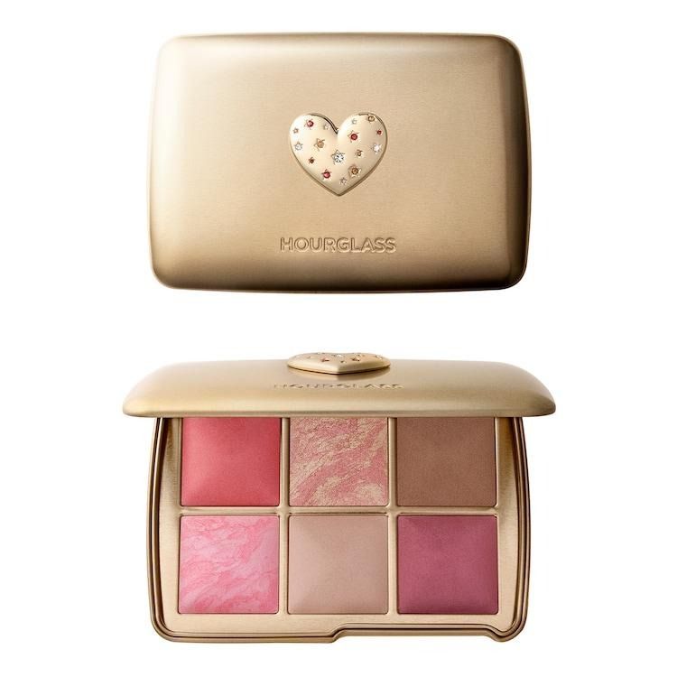 Hourglass Ambient Lighting Edit Unlocked Face Palette (Category: Makeup) located in Quezon City. Submitted by annednmoo (Listing ID 1471308786, Image 3). Description: Variant: • LOVE • WISH • HOPE A limited-edition face palette with new Ambient Lighting shades for a lit-from-within glow, featuring charms by French designer Lauren Rubinski. - Authentic Hourglass holiday edition 6-pan face palettes - Includes blushes, finishing powders, bronzers, a