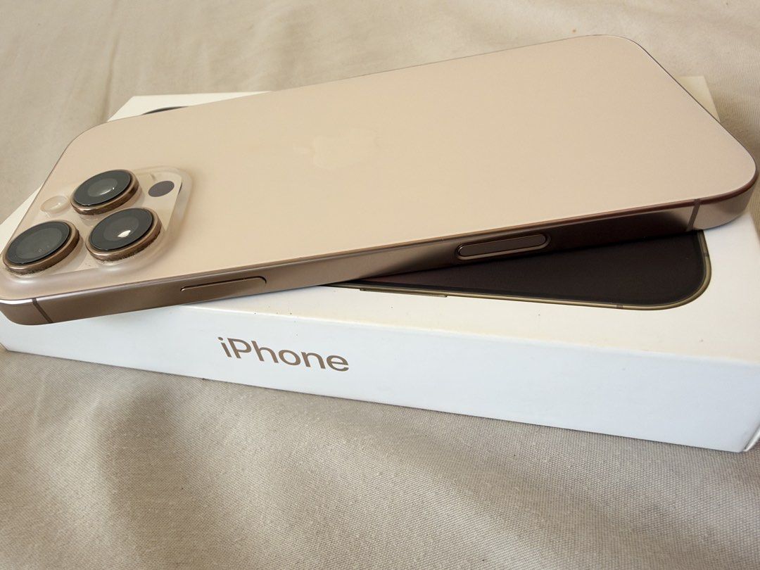 iPhone 16 Pro max 256GB (Category: iPhone 16 Series) located in Silang. Submitted by izkhie (Listing ID 1471339712, Image 3). Description: - Model: iPhone 16 Pro Max - Storage: 256GB - Color: Desert Titanium - Network: Openline (All networks supported) - Battery Health: 88% - Condition: Good pre-owned condition - Inclusions: Unit and original box only - Delivery: Open for meetups.