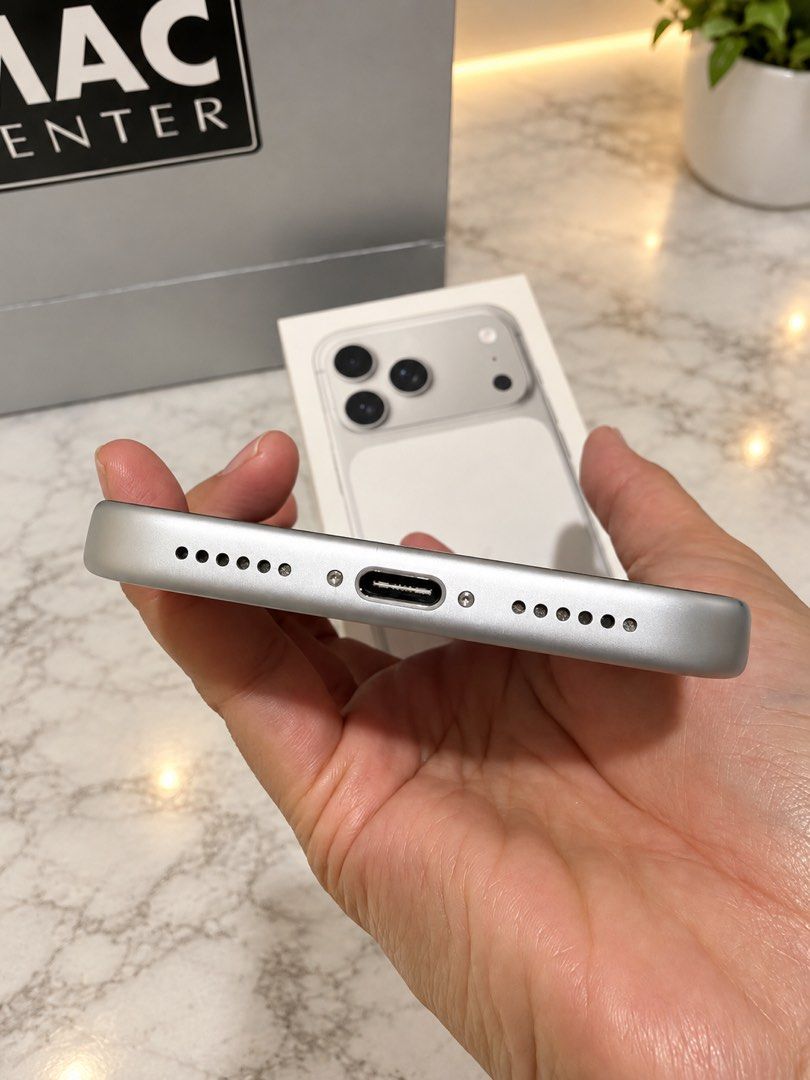 IPhone 17 ProMax in Silver (512GB/FU/NTC) (Category: iPhone 17 Series) located in San Pedro. Submitted by cathy_paras (Listing ID 1471408039, Image 3). Description: 📱 iPhone 17 Pro Max 512GB — SILVER 🤍 💾 512GB Storage 🔓 Factory Unlocked 🇵🇭 NTC Approved 🔋 91% Battery Health 📦 Complete Original Package 💯 98% Smooth — with small dent (see actual photo) ✅ No Issues 🛠️ No History of Repair 🔍 Check & Reset All You Want! 📍 Location: San Pedr