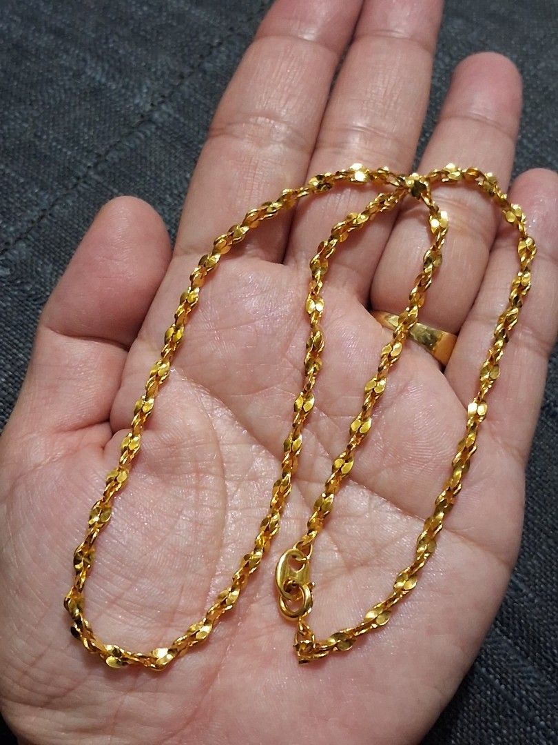 Japan Statement Necklace (Category: Necklaces) located in Las Pinas. Submitted by chariepadilla (Listing ID 1471375023, Image 2). Description: Size 18.
