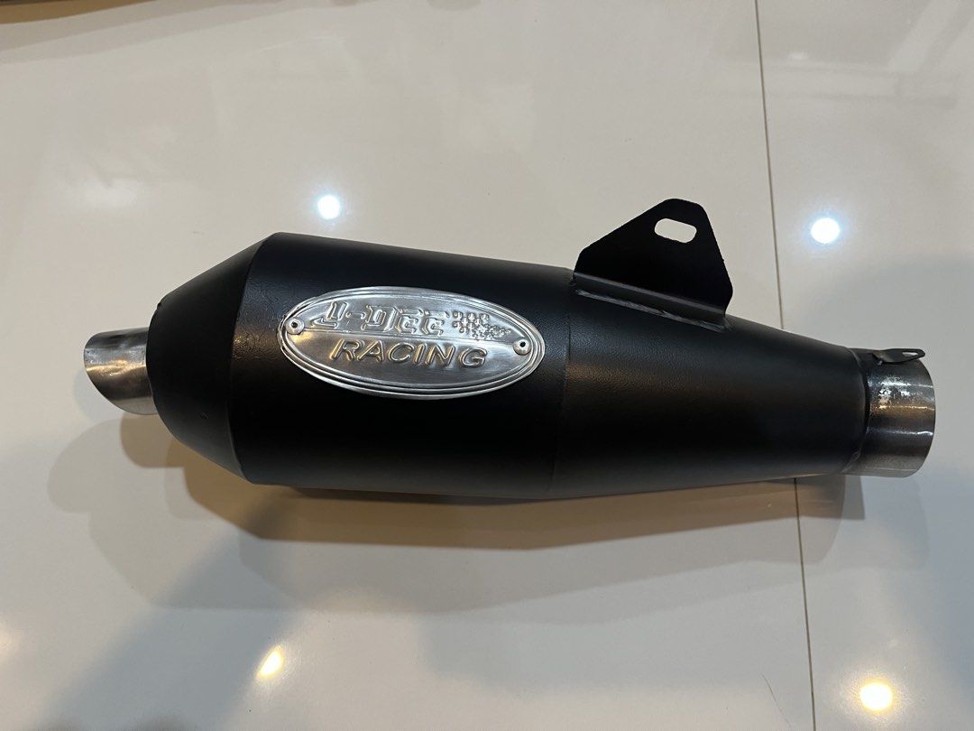 JDEE SHORTY CANISTER FOR UNDERBONE GP TYPE (Category: Mufflers, Exhaust Parts & Accessories) located in Consolacion. Submitted by kent_cyrus (Listing ID 1471316622, Image 3). Description: JDEE GP SHORTY CANISTER RAIDER, SNIPER, WINNER X (onhand) with Silencer 51mm tip 38mm tip 32mm tip.