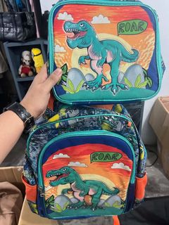 (Category: ) located in . Submitted by decluttercollection01 (Listing ID 1471342042, Image 1). Description: .