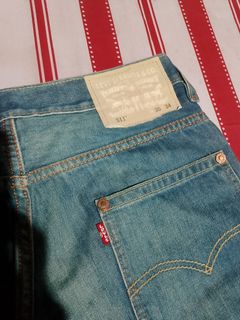 (Category: ) located in . Submitted by janillthrifted (Listing ID 1471416149, Image 1). Description: .