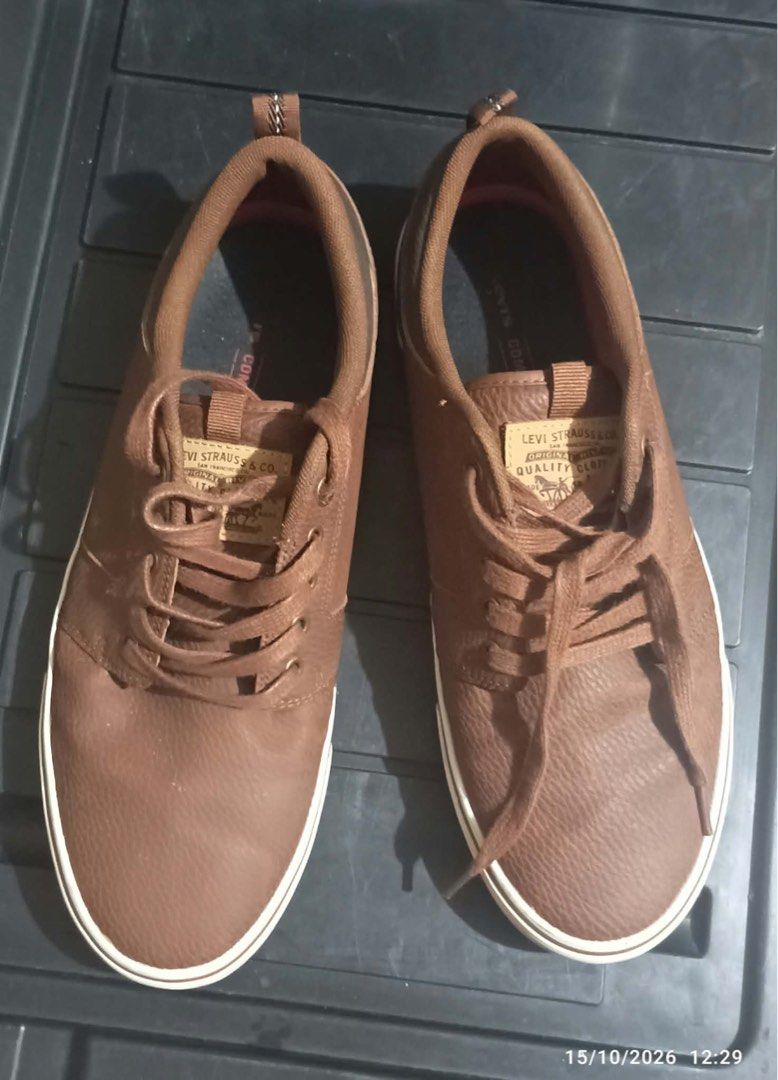 Levi’s Casual Men’s Shoes (Category: Casual Shoes) located in Taytay. Submitted by crisha14344 (Listing ID 1471321629, Image 2). Description: Color Brown Naka-stock nalang po yan Original Brand.