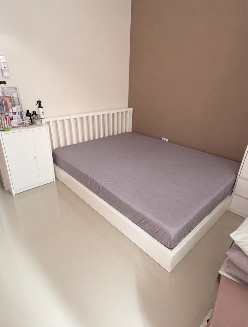 Mandaue Foam Mattress (Category: Bed Frames & Mattresses) located in Manila. Submitted by mommyjosa (Listing ID 1471409069, Image 1). Description: Mandaue Foam Mattress 6 inches Queen size.