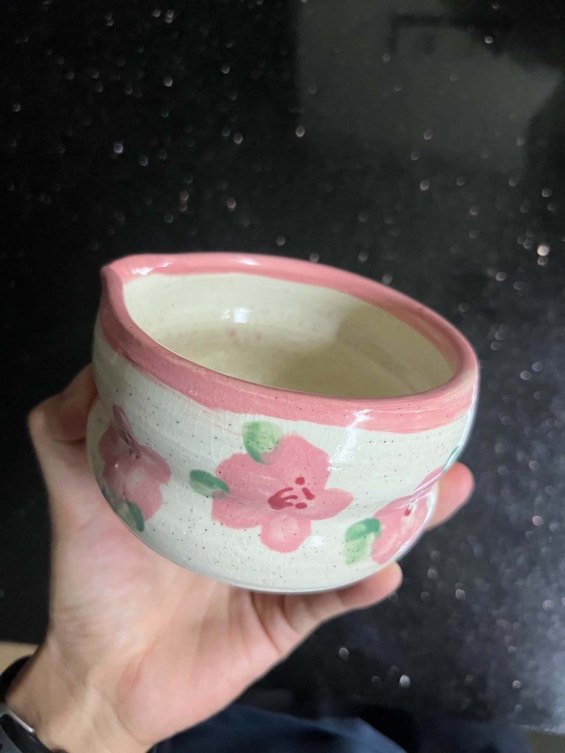 Mari Potteri Classic Sakura 2 Tier Cloud Chawan (Category: Vases & Decorative Bowls) located in Rizal. Submitted by shopiel (Listing ID 1471337984, Image 2). Description: 🔹PLEASE READ CAREFULLY BEFORE INQUIRING🔹 Mari Potteri Classic Sakura 2 Tier Cloud Chawan - Good as new!! 💯 - Good for matcha beginners 🥹🫶🏻 RFS: I have too many mari potteri chawan already ❕All items are in good condition. Color in photos may vary due to lighting. ❗PLEASE R