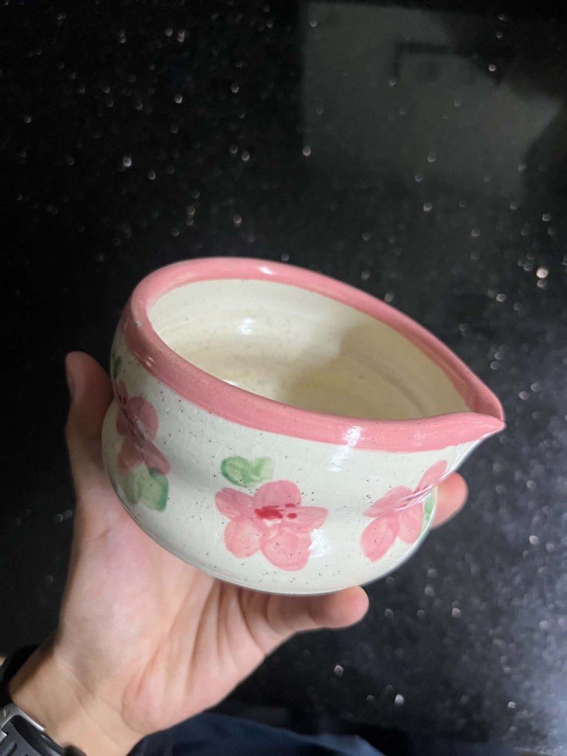 Mari Potteri Classic Sakura 2 Tier Cloud Chawan (Category: Vases & Decorative Bowls) located in Rizal. Submitted by shopiel (Listing ID 1471337984, Image 1). Description: 🔹PLEASE READ CAREFULLY BEFORE INQUIRING🔹 Mari Potteri Classic Sakura 2 Tier Cloud Chawan - Good as new!! 💯 - Good for matcha beginners 🥹🫶🏻 RFS: I have too many mari potteri chawan already ❕All items are in good condition. Color in photos may vary due to lighting. ❗PLEASE R