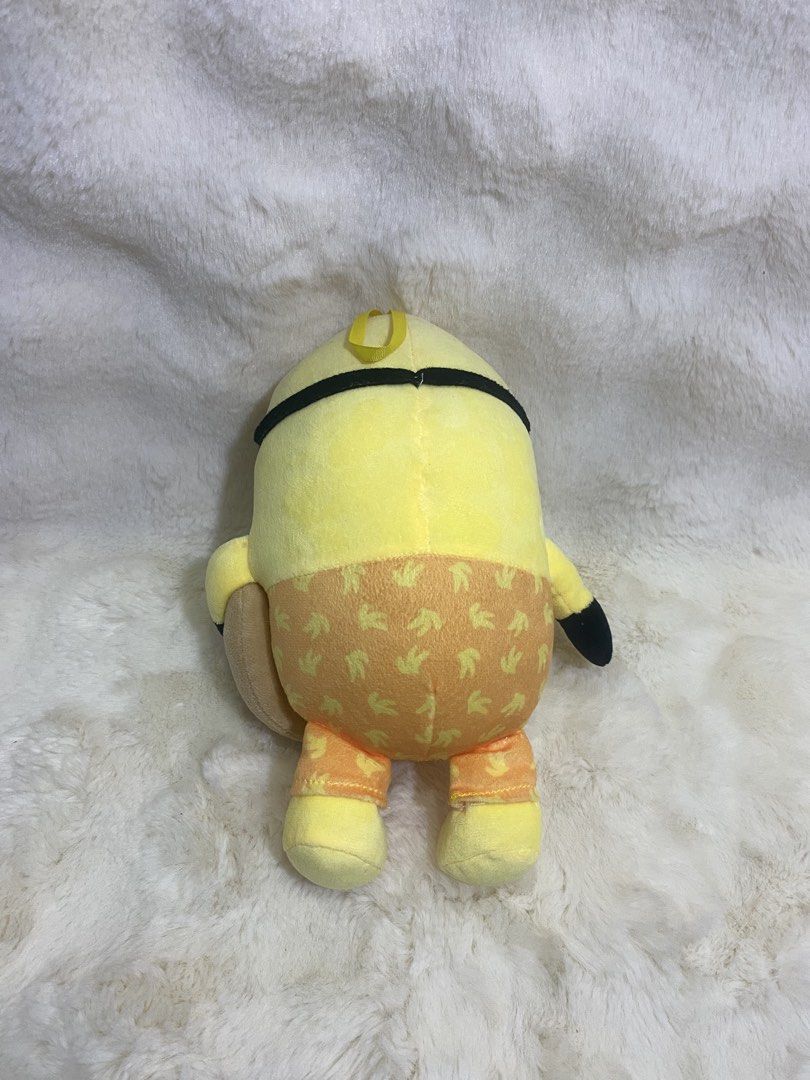 Minion Bob out for beach plush from Despicable Me (Category: Plushies & Soft Toys) located in Kalibo. Submitted by ollie_stuffshop (Listing ID 1471298874, Image 2). Description: 25cm x 19cm Before you send your inquiries: ❗️Last Price is already posted ❗️Manage your expectations, WYSIWYG ❗️May need washing ❗️Dropoff is every Wednesday & Sunday.
