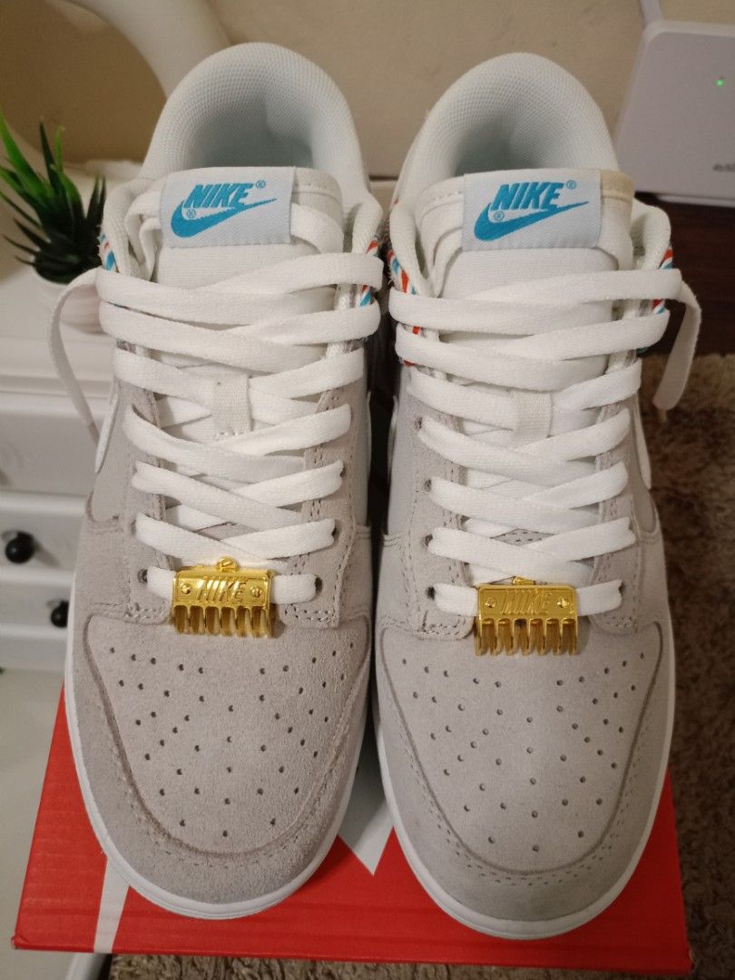 Nike Dunk Low Retro "Barbers" 8.5usm (Category: Sneakers) located in Valenzuela. Submitted by One.Only.Nan (Listing ID 1471305478, Image 3). Description: Size 8.5usm Good as new, as is MOP GCASH MAYA AUB BPI VALENZUELA CITY LOC.