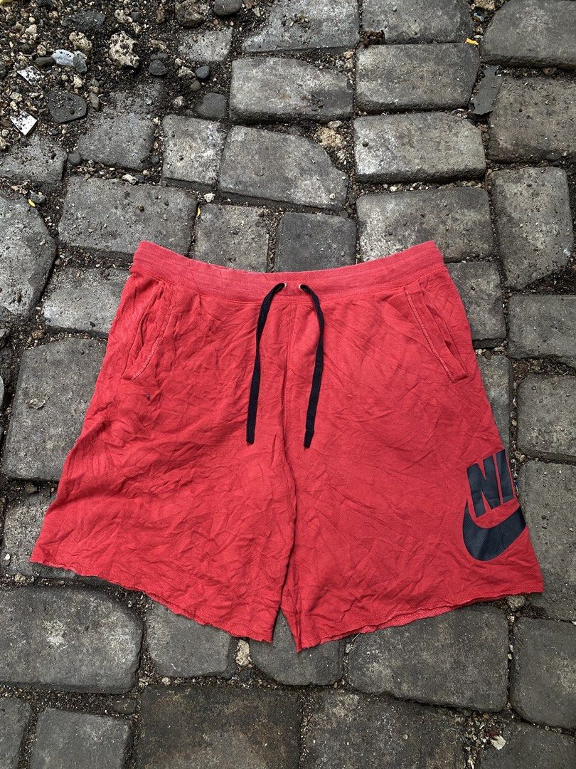 Nike Red Alumni Short's (Category: Shorts) located in Maasin. Submitted by regain_cycle17 (Listing ID 1471342991, Image 2). Description: Nike Red Alumni Shorts❤️ 34-38 waistline 20 length 9.3/10 color rate or better Issue: check the last photo❗️ 680 plus sf MOP: GCash💰 📍SOUTHERN LEYTE, VISAYAS 6600..