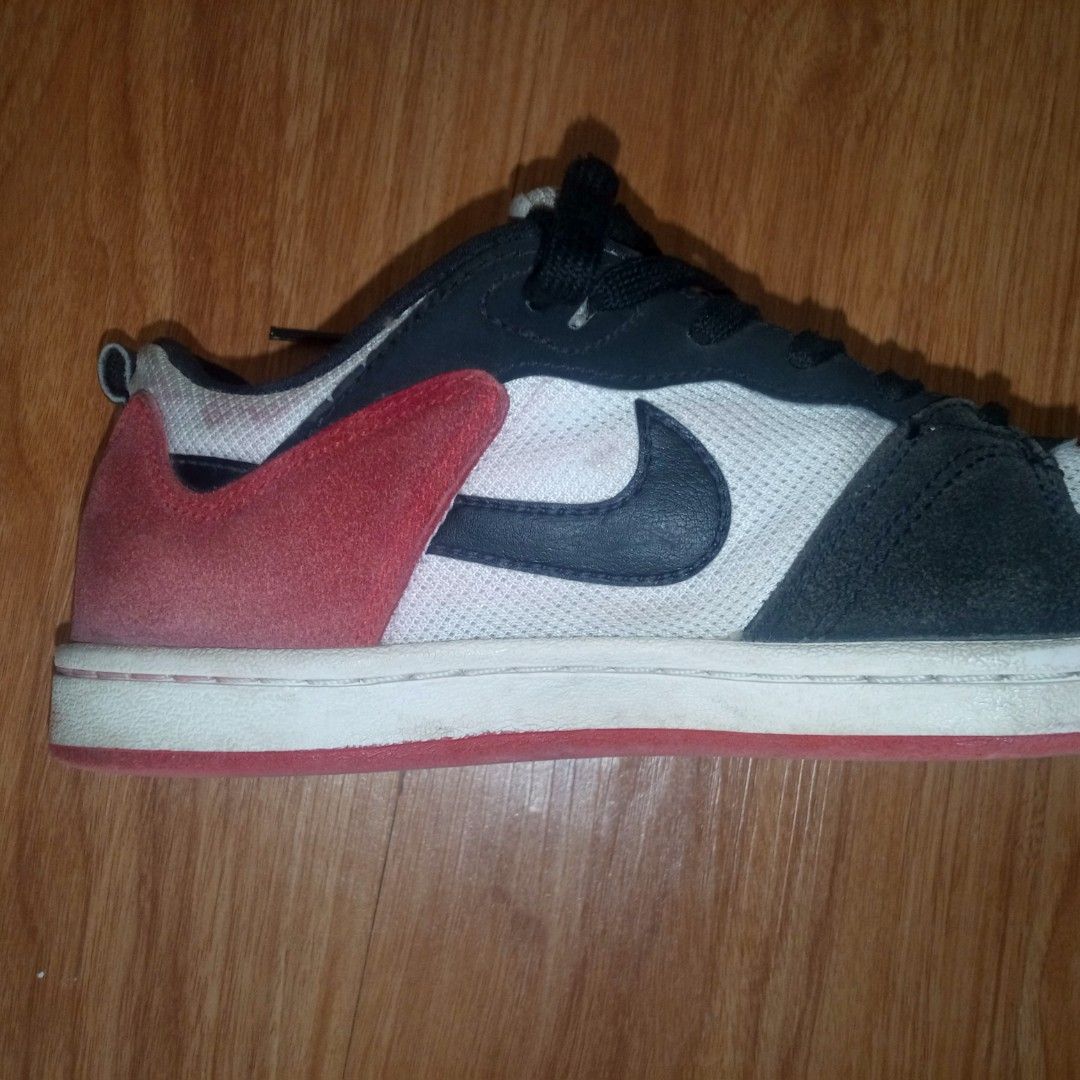 nike SB alleyoop red/black (Category: Casual Shoes) located in Manila. Submitted by tafogtart (Listing ID 1471305581, Image 3). Description: .