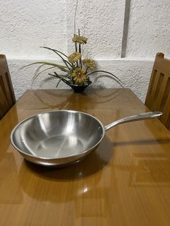 (Category: ) located in . Submitted by doublelkitchenwares (Listing ID 1471397497, Image 1). Description: .