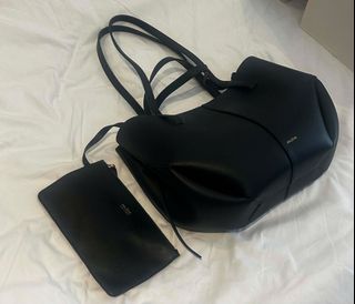 (Category: ) located in . Submitted by heysistermnl (Listing ID 1471311985, Image 1). Description: .