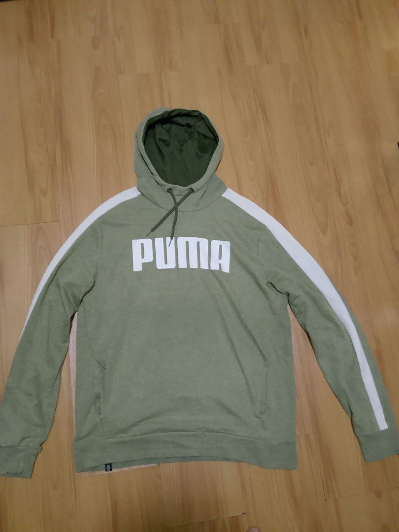 Puma - hoodie jacket (Category: Coats, Jackets and Outerwear) located in Marikina City. Submitted by LoveLocalbyPAF (Listing ID 1471393688, Image 1). Description: Puma hoodie jacket Size large on tag.