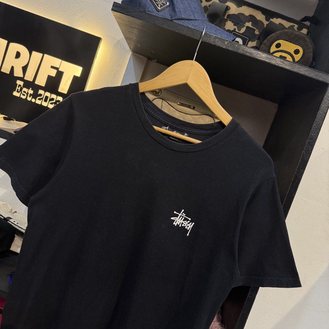 Stussy Black T-Shirt (Category: Tshirts & Polo Shirts ) located in Manila. Submitted by carbungcoalex (Listing ID 1471306387, Image 2). Description: STUSSY BASIC LOGO BLACK SHIRT 18 by 27 Good Condition Complete tags 1200 CLAIM.