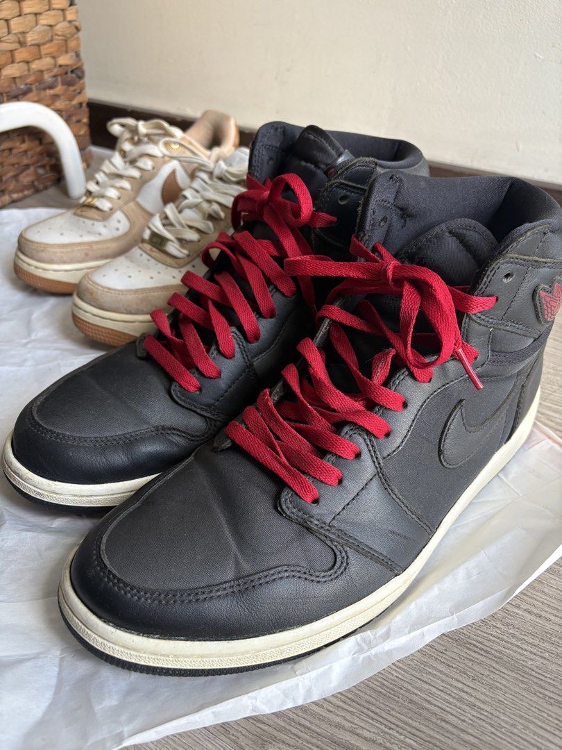 TAKE BOTH! Nike Air Force 1 and Air Jordan 1 Bundle (Category: Sneakers) located in Taguig. Submitted by winterinjuly (Listing ID 1471301469, Image 3). Description: Take Both shoes! Both already cleaned. Air Jordan 1 Retro High OG “Black Satin/Gym Red Size: UK 11/US 12 Nike Air Force 1 Low LXX “Vachetta Tan” Size: US 7 women’s I don’t have the box anymore. Bought the shoes in Seoul, South Korea and I had to throw it away so the shoes can fix in t
