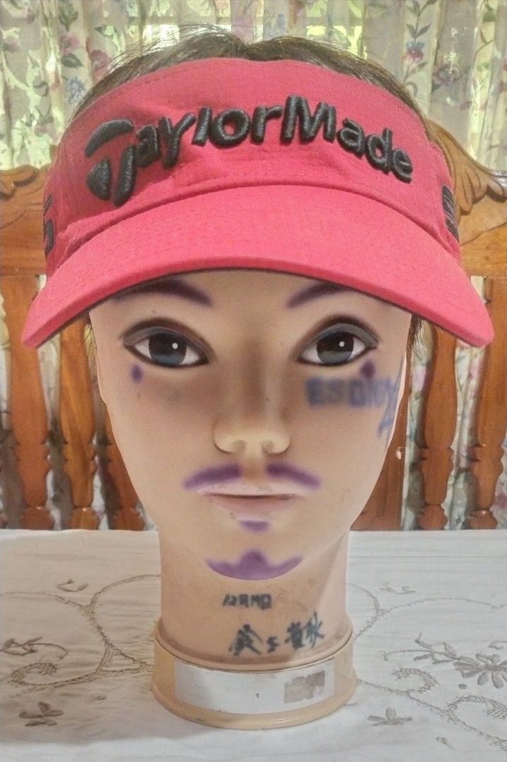 TaylorMade Red Golf Visor Cap Hat (Category: Caps & Hats) located in Rizal. Submitted by bonitotuna (Listing ID 1471357619, Image 1). Description: Disclaimer: These caps are not perfect. They are used, preloved, and are from bales, so they show some signs of wear. If you're still interested or want to ask more questions and pictures about the item, kindly send me a private message. Thank you. 🙌 Mode of payment: GCash 💵 Mode of delivery: J&T or 