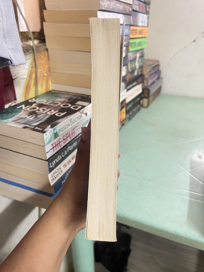 This is the Water by Yannick Murphy (Category: Storybooks) located in General Trias. Submitted by kwinay.28 (Listing ID 1471300020, Image 3). Description: Preloved Book VGC, minimal foxing unnoticeable Psychological Thriller / Suspense / Literary Fiction.