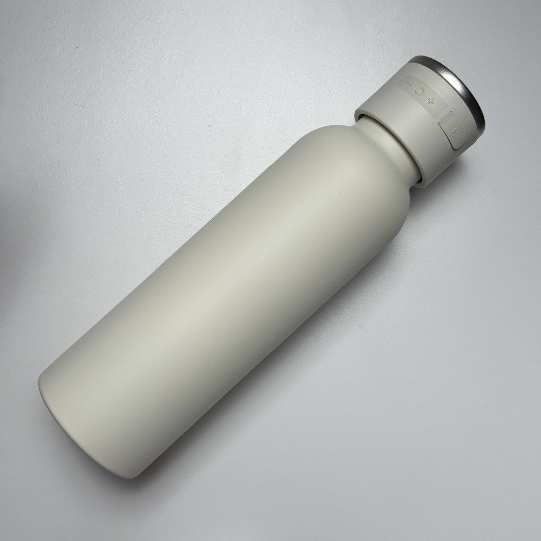 Tumbler Speaker (Category: Soundbars, Speakers & Amplifiers) located in Pasig City. Submitted by albert_0810 (Listing ID 1471322535, Image 1). Description: Brand New Tumblr Speaker.