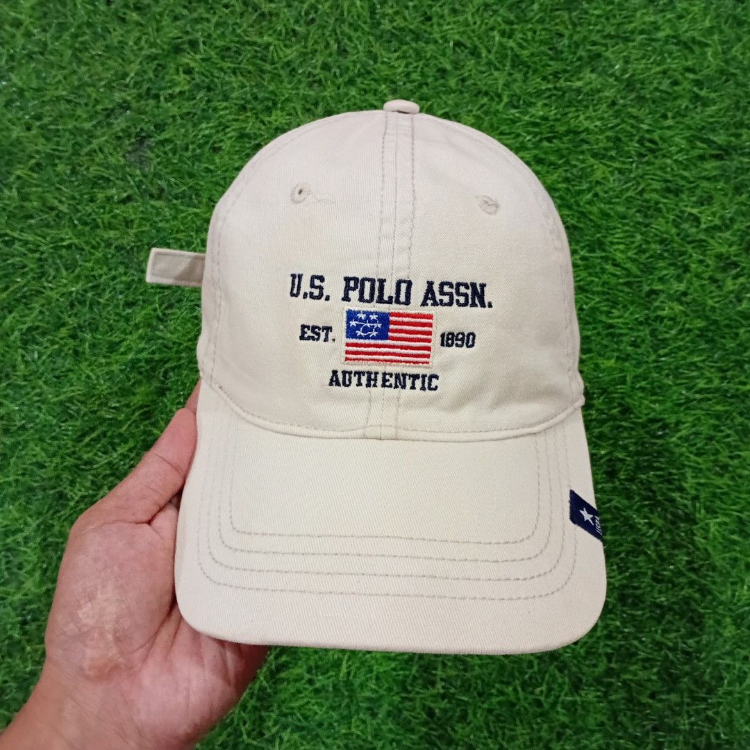 U.S POLO ASSN khaki cap dad hat (Category: Caps & Hats) located in Muntinlupa City. Submitted by rianrax3012 (Listing ID 1471428963, Image 1). Description: .
