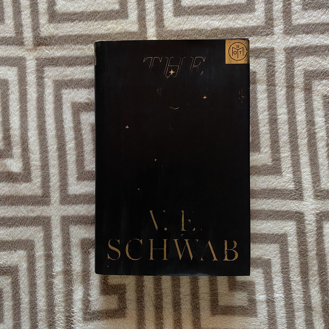 V.E. Schwab Book Bundle (Category: Storybooks) located in Tagbilaran City. Submitted by rianena (Listing ID 1471329043, Image 3). Description: please refer to photos for the condition. buy whole for 950php or individually @300php for paperback and 400php for hardcover (middle) 🚛 shipping fee: 1. medium pouch - ₱130 2. xs box- ₱210 *box only when you buy many books (see my other listings) *fees depend on your location .