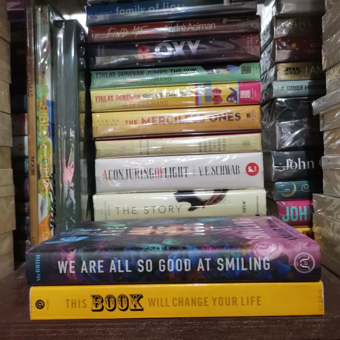 We Are All So Good at Smiling by Amber McBride [authentic] (Category: Storybooks) located in Zamboanga. Submitted by papelatpangarap (Listing ID 1471427889, Image 3). Description: .