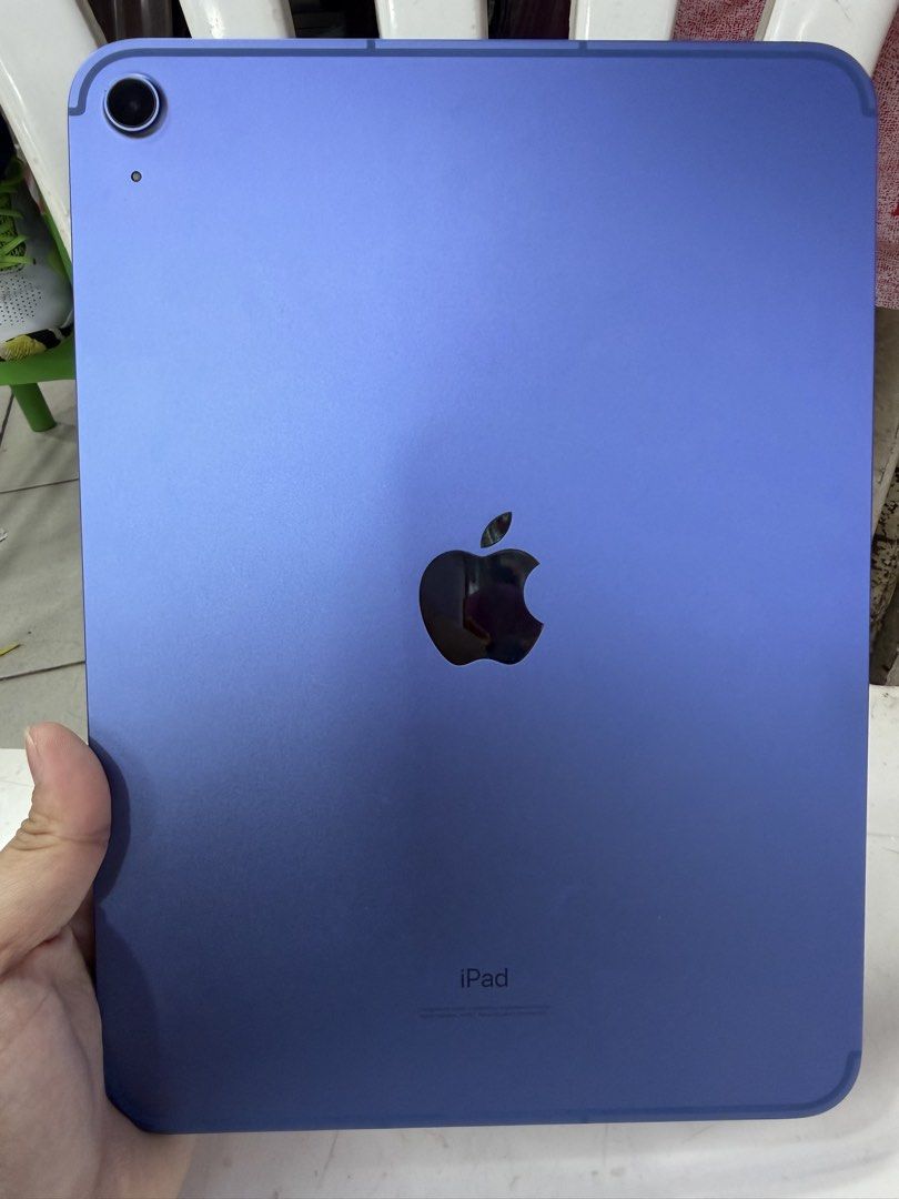 10TH GENERATION 64GB WIFI/CELLULAR (Category: iPad) located in San Juan City. Submitted by labsonline (Listing ID 1465920139, Image 1). Description: SALE SALE!! IPAD 10TH GENERATION 64GB WIFI/ CELLULAR 💯 ORIGINAL 💯 GOOD CONDITION SLIGHTLY USE(pwde sa maarte) COMES WITH:CHARGER AND UNIT ITSELF FREEBIES:tempered glass and case.