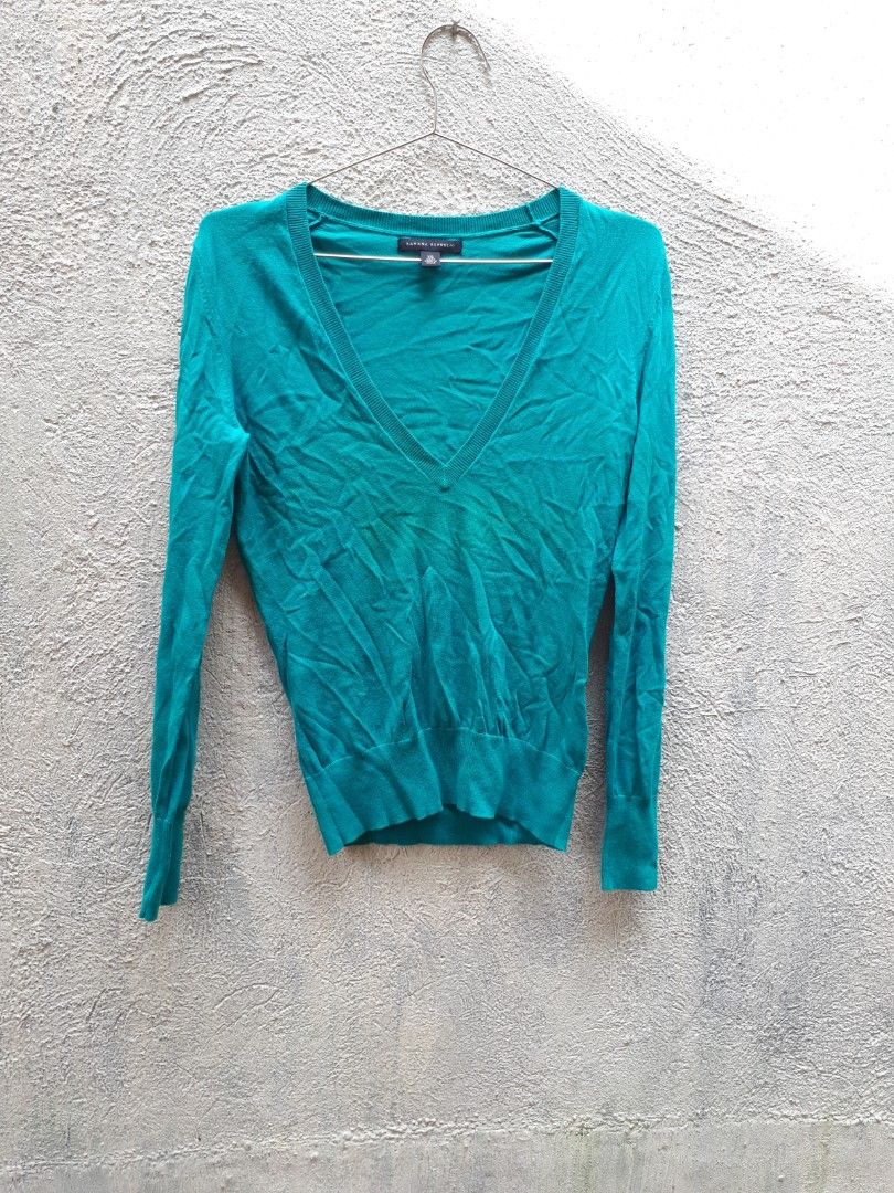 16x24 banana rep top (Category: Others Tops) located in Quezon City. Submitted by secretluxuryshop (Listing ID 1465800937, Image 1). Description: .