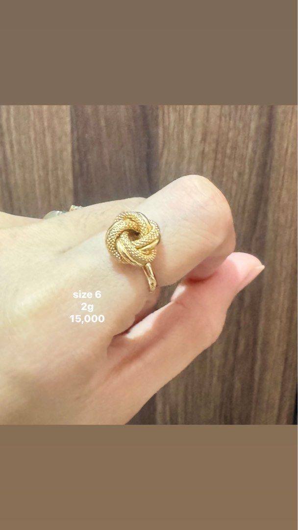18k knot ring size 6 2grams (Category: Rings) located in Manila. Submitted by annepalanioalfaro (Listing ID 1465808926, Image 1). Description: size 6 2grams 7500 per gram 15k.