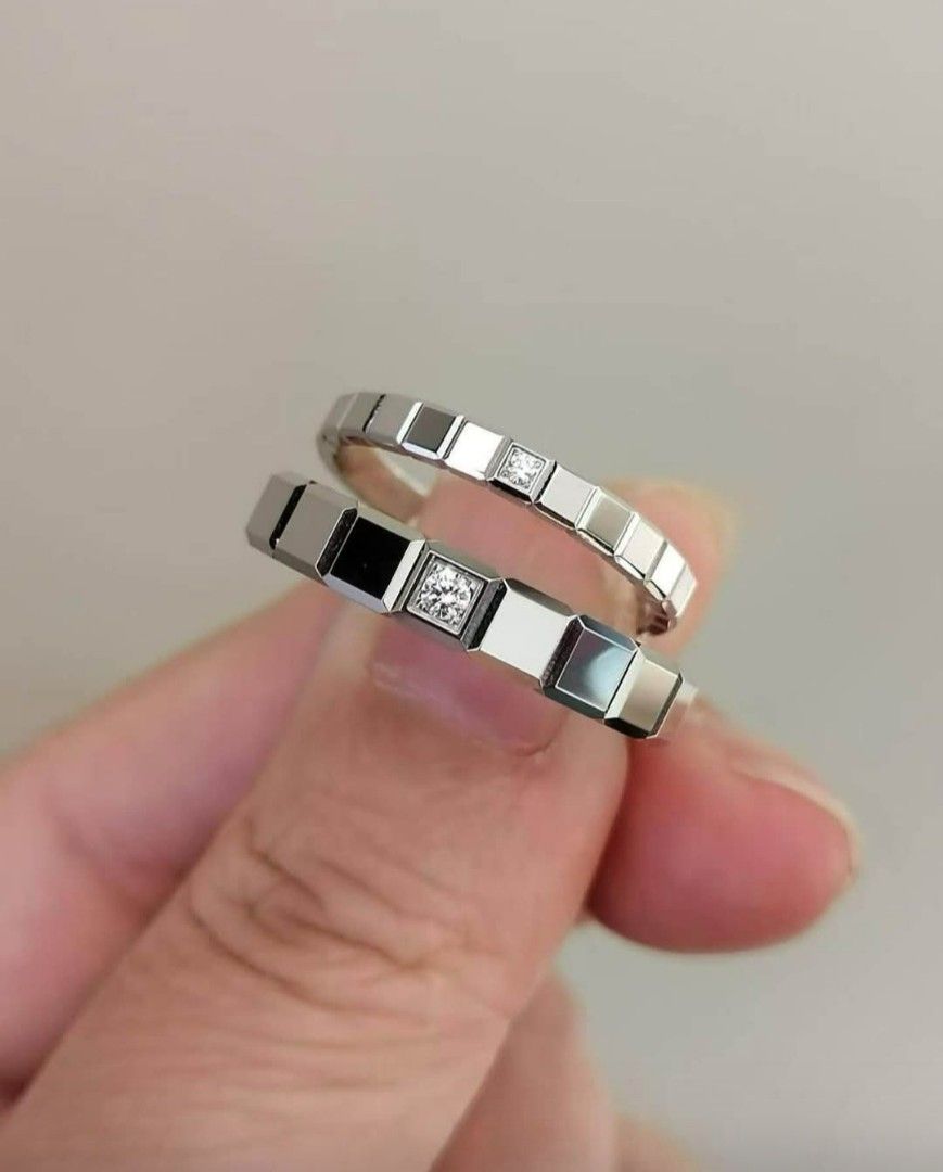 18karat diamond couple ring (Category: Rings) located in Malolos. Submitted by keenhorse_ef38ab (Listing ID 1465947654, Image 1). Description: 18karat gold Natural diamond VVS Clarity H color 7-10days arrival 50% downpayment PLS DM.FOR PRICE INQUIRIES.