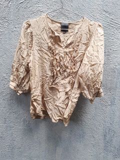 (Category: ) located in . Submitted by secretluxuryshop (Listing ID 1465800052, Image 1). Description: .