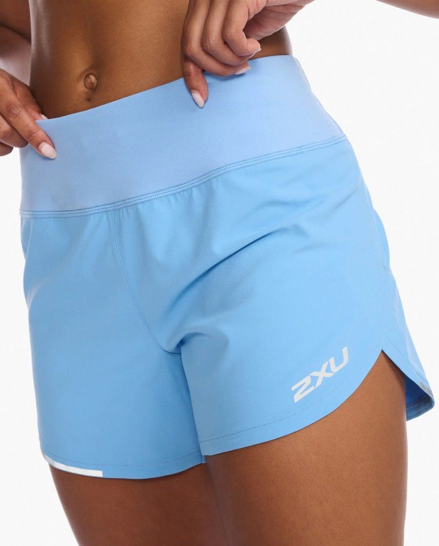 2XU AERO 4" RUNNING SHORT (Category: Activewear) located in Talisay. Submitted by nooooooooooooooooy (Listing ID 1465769385, Image 1). Description: LARGE W/CYCLING WAIST 30 TO 34 LENGTH 12 EXCELLENT NO FLAWS, NEED WASH.