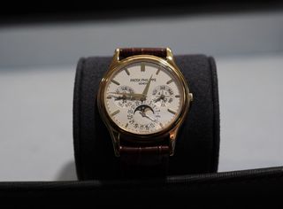 (Category: ) located in . Submitted by just_another_collector (Listing ID 1465863871, Image 1). Description: .