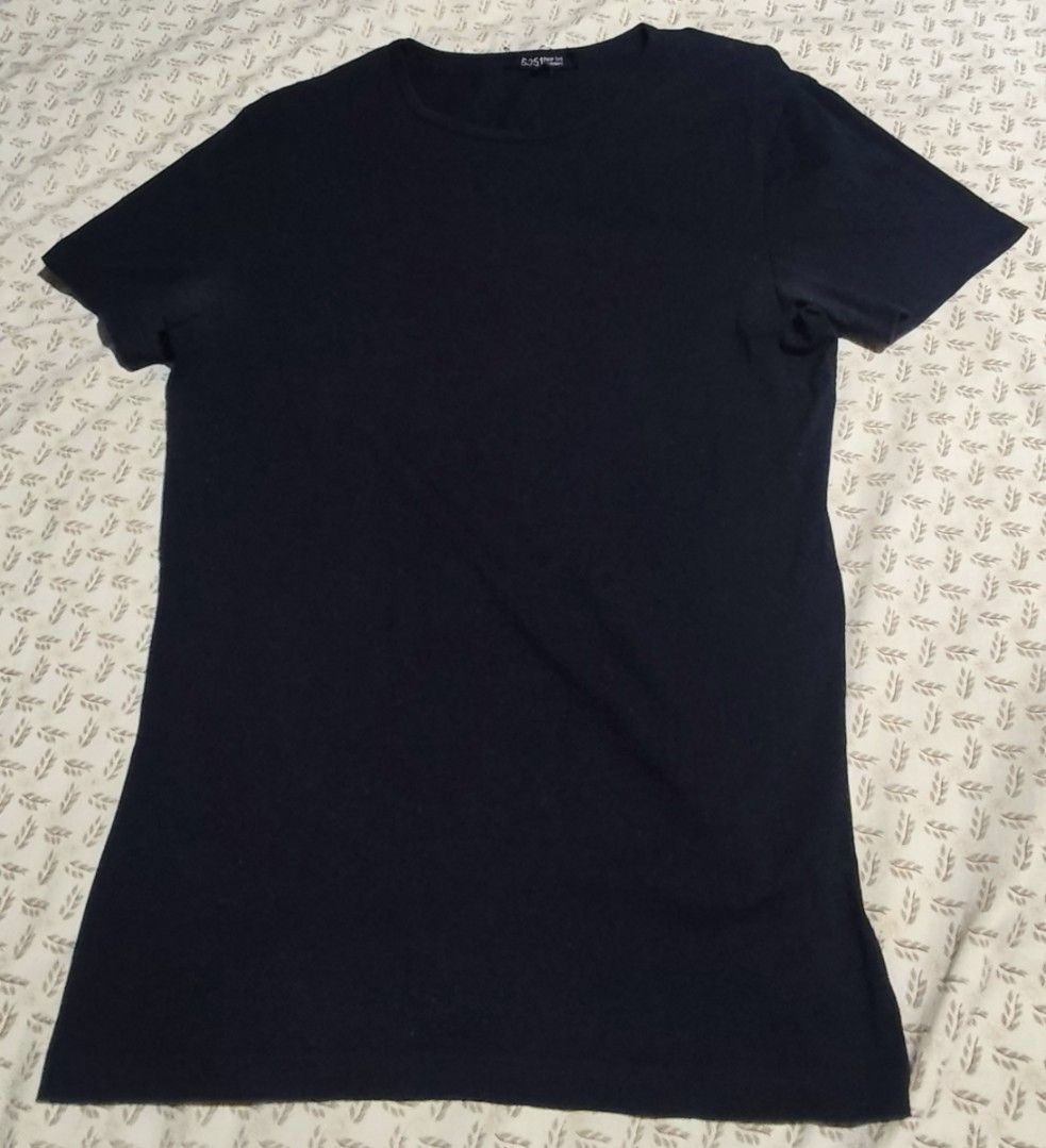 5351 POUR LES HOMME (Category: Tshirts & Polo Shirts ) located in Cagayan de Oro. Submitted by rhenegadgude (Listing ID 1465802489, Image 1). Description: GOOD CONDITION SIZE 3 TAG ISSUE HOLE CHECK PHOTOS ADD SHIPPING .