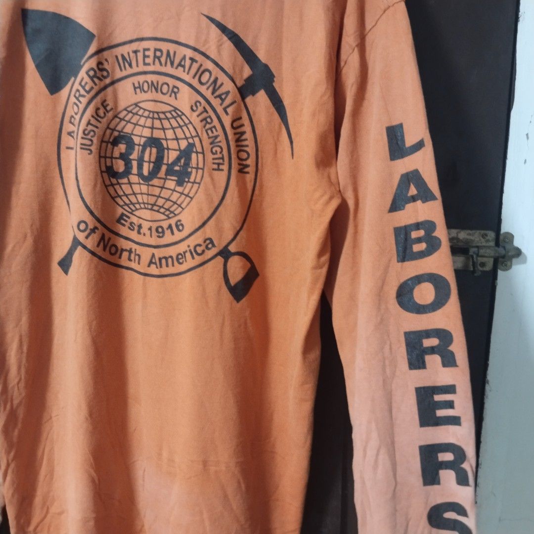 90s 304 labor union crewneck (Category: Tshirts & Polo Shirts ) located in Davao. Submitted by stealgrail (Listing ID 1465870296, Image 3). Description: 90s laborer union workwear True vintage 23 28 Immaculate fading Large on Bayside tag Mine 1980.00 free shipping 🫶 "All product names, logos, and brands are property of their respective owners. I do not claim ownership of any registered trademarks" Admin R 📍 Island Garden City of Samal 📍 Isla K