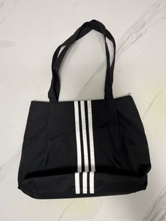 （分類：）位於 。 由 doobooks 提交（商品編號 1465786898，圖片 1）。簡介： 。