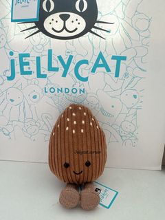 （分類：）位於 。 由 jellycat.corner 提交（商品編號 1465868688，圖片 1）。簡介： 。
