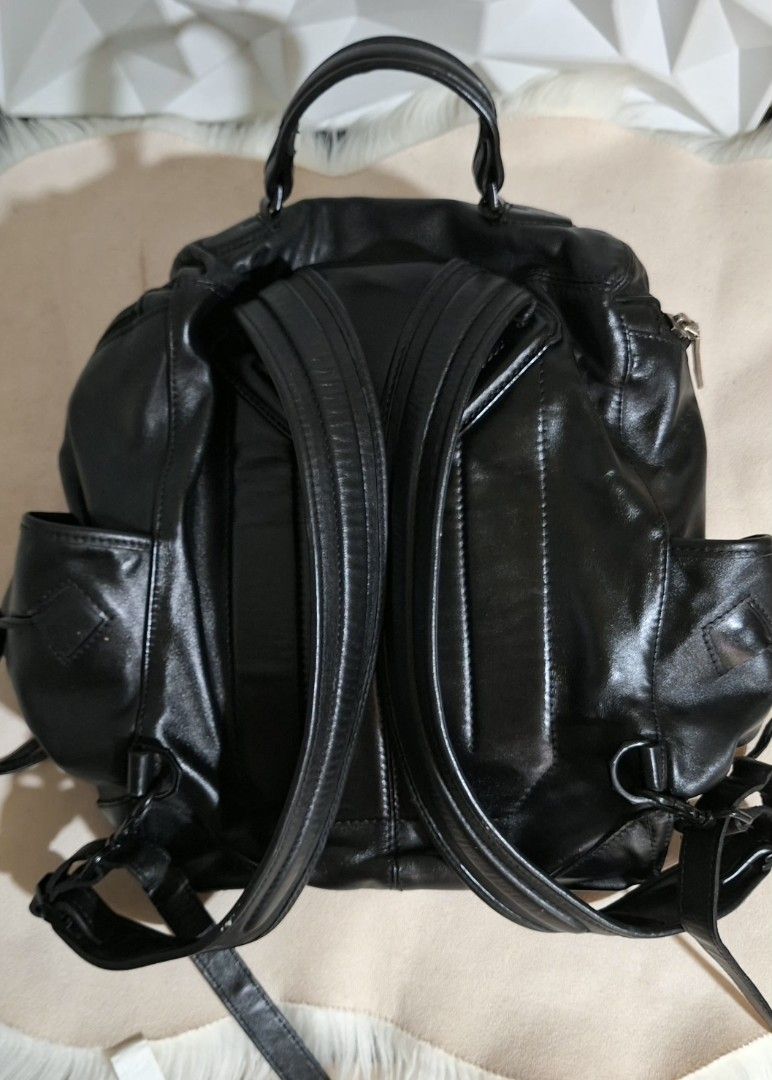 ❣️ Cheapest Alexander Wang Wallie Backpack ❣️ (Category: Luxury Bags & Wallets) located in Quezon City. Submitted by mbluxefindsbymaria-09396697492 (Listing ID 1465777312, Image 3). Description: 💓Onhand & Ready Lalamove‼️ 📍Location: Bayani Street Quezon City Near PUREGOLD QI. MUST HAVE‼️ WHAT YOU SEE IS WHAT YOU GET‼️ ❣️💋💥 🖇️ PLEASE NOTE 📝 ❌No cancellations of orders. ✅Payment first policy. 💸 ✅BPI payment only. 💳 ✅Strictly NO RESERVATIONS