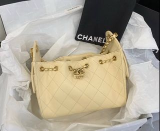 (Category: ) located in . Submitted by millen.outlet (Listing ID 1465897762, Image 1). Description: .