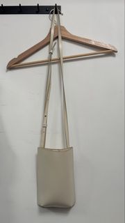 （分類：）位於 。 由 jhopeflower 提交（商品編號 1465872519，圖片 1）。簡介： 。