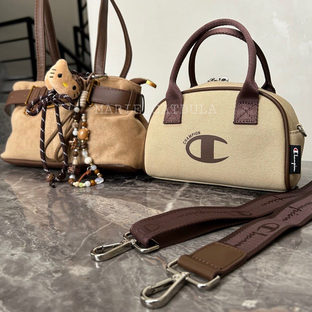 CHAMPION + HELLO KITTY (Category: Shoulder Bags) located in Alaminos. Submitted by mariegatdula (Listing ID 1465896559, Image 3). Description: SALE + FREE from Taiwan 🇹🇼 Both brand new and no issue Champion — orig price is ₱4400 (2200 Taiwan dollar) Aimitu&Coole (Hello Kitty) — I forgot the og price, free nalang sya. ‼️ SALE ₱2800 ‼️ layaway can do if tight po sa budget. FREE SHIPPING via J&T.